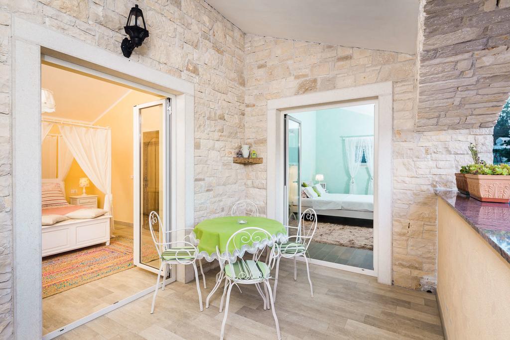 Villa Stonegate Estate - Bonus, Dvije Vile Jedna Cijena! โอปาติยา ภายนอก รูปภาพ